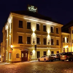 U Pava Hotel