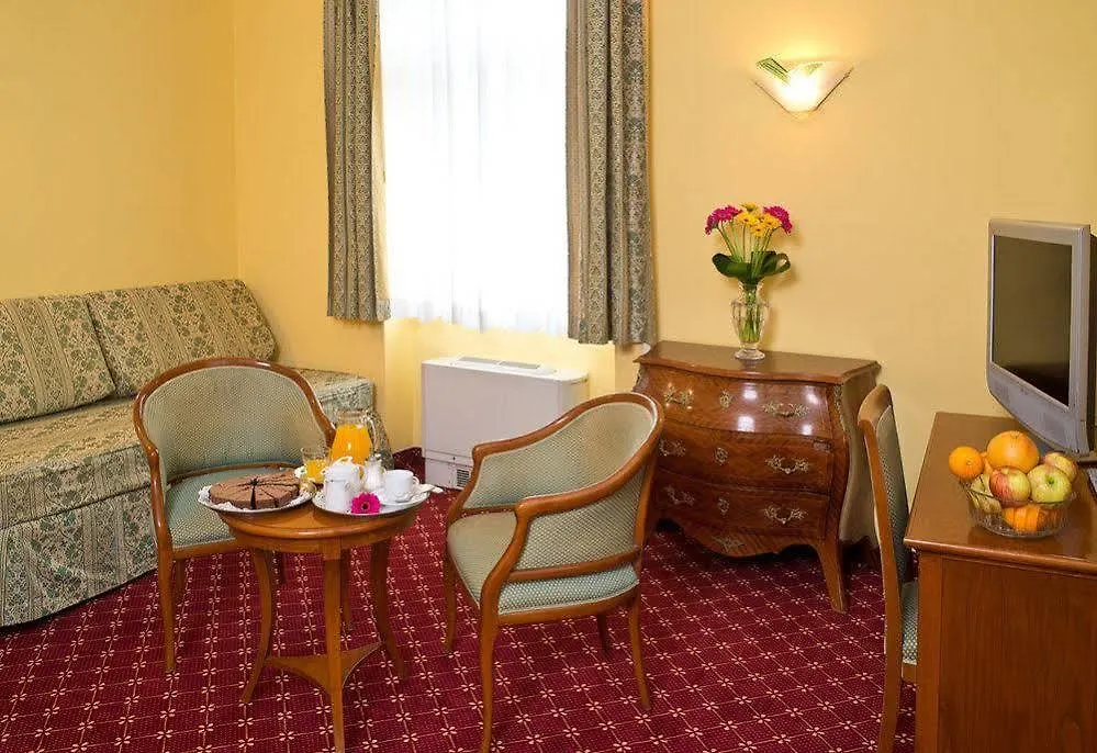 Hotel St George - Czech Leading Hotels Prague