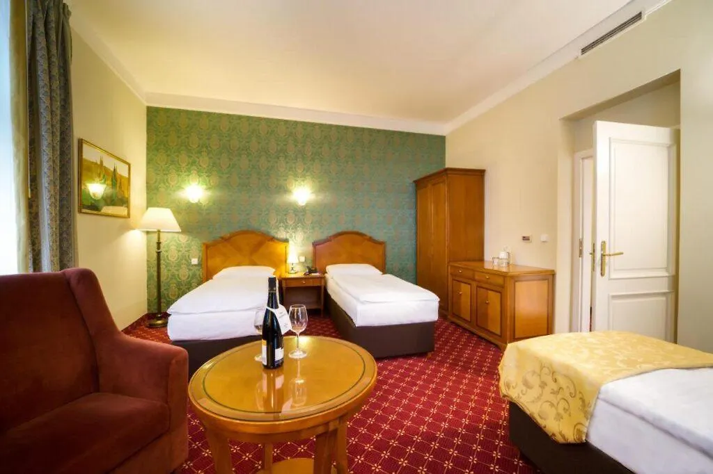Hotel St George - Czech Leading Hotels Prague 4*,  Czech Republic